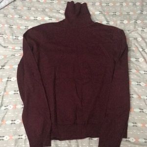 Maroon turtle neck sweater